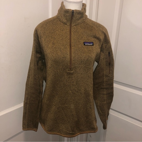 Patagonia Sweaters - Patagonia ladies half zip sweater size medium